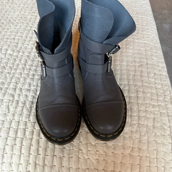 Dr. Martens Kristy double buckle boots - Picture 9 of 11